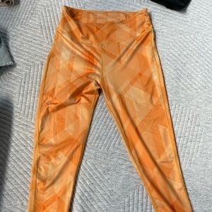Orangetheory Leggings with pocket Size M